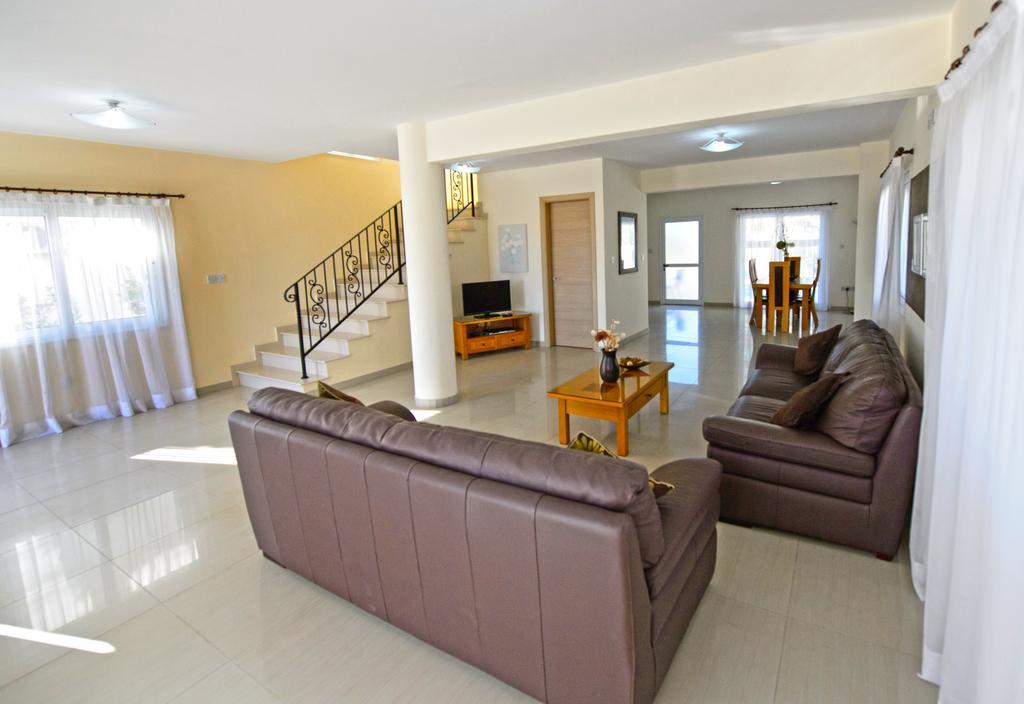 Hara Nissi Beach Villas Ajía Nápa Eksteriør bilde